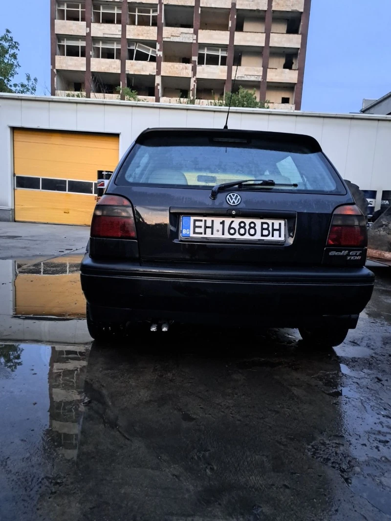 VW Golf, снимка 4 - Автомобили и джипове - 47562920