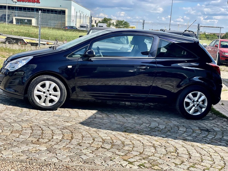 Opel Corsa 1.3 , снимка 2 - Автомобили и джипове - 45932682