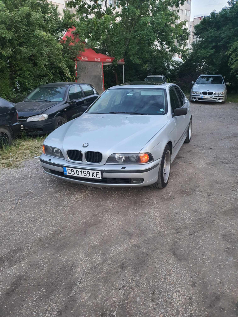BMW 530, снимка 15 - Автомобили и джипове - 45952912