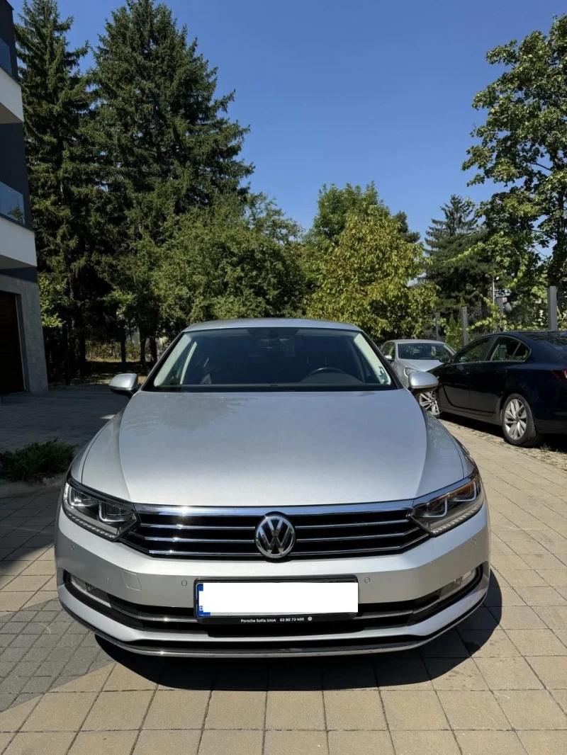 VW Passat, снимка 2 - Автомобили и джипове - 47021136