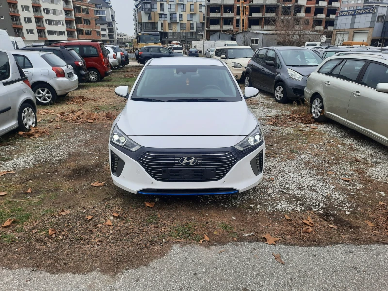 Hyundai Ioniq 1.6 Style Plug-In Hybrid, снимка 2 - Автомобили и джипове - 48379483