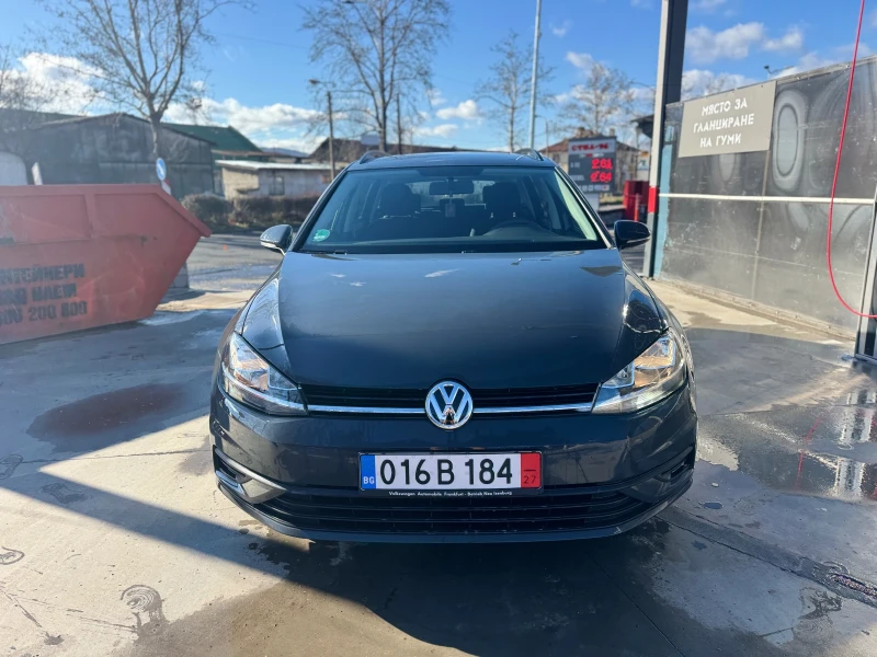 VW Golf 1.6, снимка 5 - Автомобили и джипове - 48433637