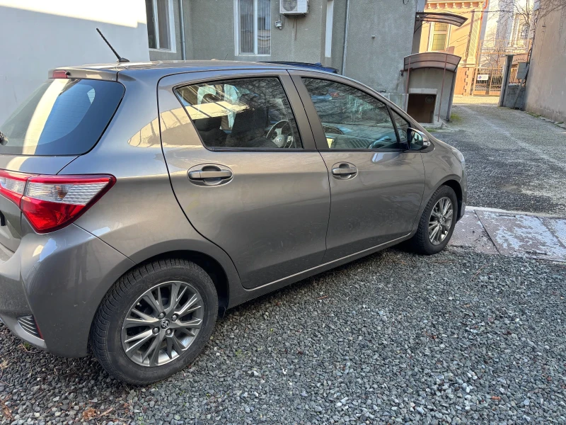 Toyota Yaris, снимка 5 - Автомобили и джипове - 48521022