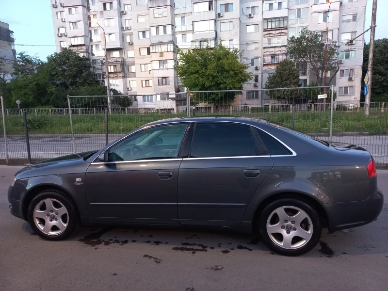 Audi A4 1.8 T газ, снимка 2 - Автомобили и джипове - 49427608