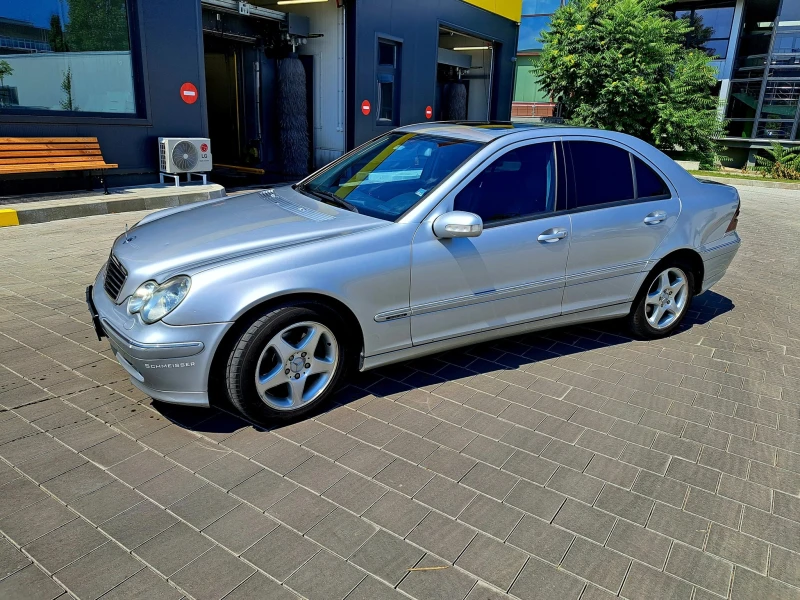 Mercedes-Benz C 220, снимка 3 - Автомобили и джипове - 52459964