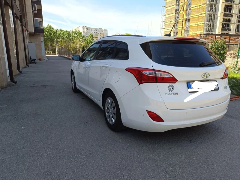 Hyundai I30, снимка 2 - Автомобили и джипове - 50146301
