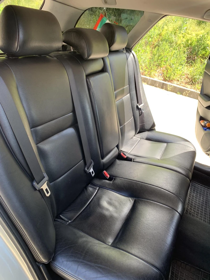 Toyota Avensis 2.2 150hp D4D FACELIFT * * КОЖЕН САЛОН* * , снимка 11 - Автомобили и джипове - 50352238