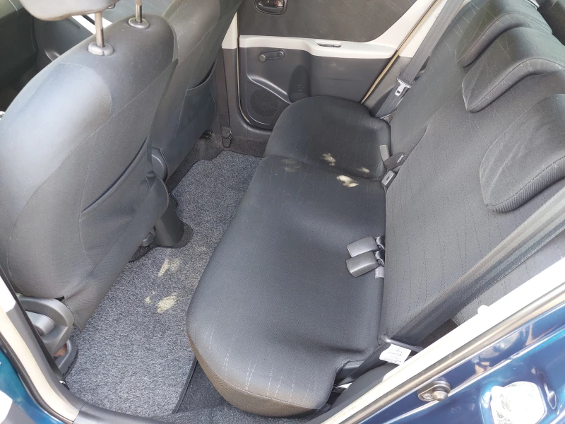 Toyota Yaris 1, 3i 87ps ITALY, снимка 8 - Автомобили и джипове - 51471981