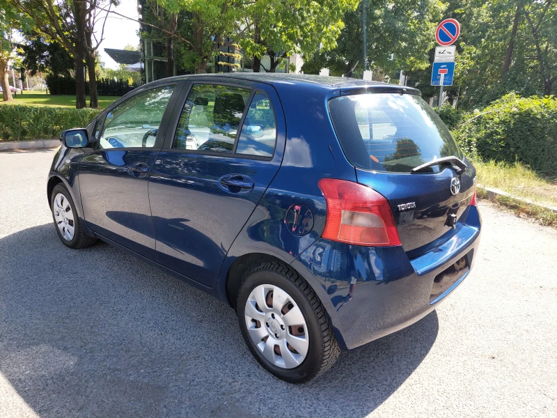 Toyota Yaris 1, 3i 87ps ITALY, снимка 3 - Автомобили и джипове - 51471981