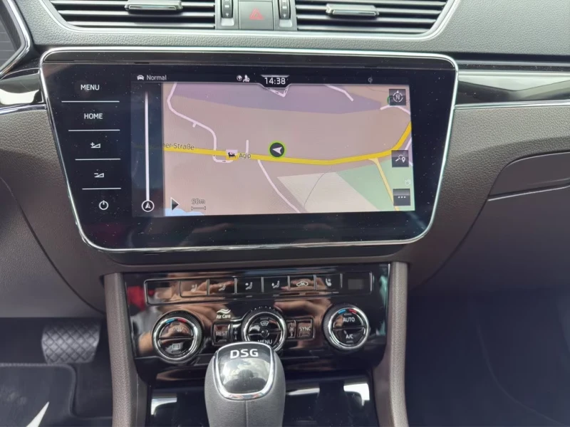 Skoda Superb 2.0TDI/190HP/L&K/DSG/PANO/MATRIX/MEMO/CANTON/434g, снимка 10 - Автомобили и джипове - 52041830