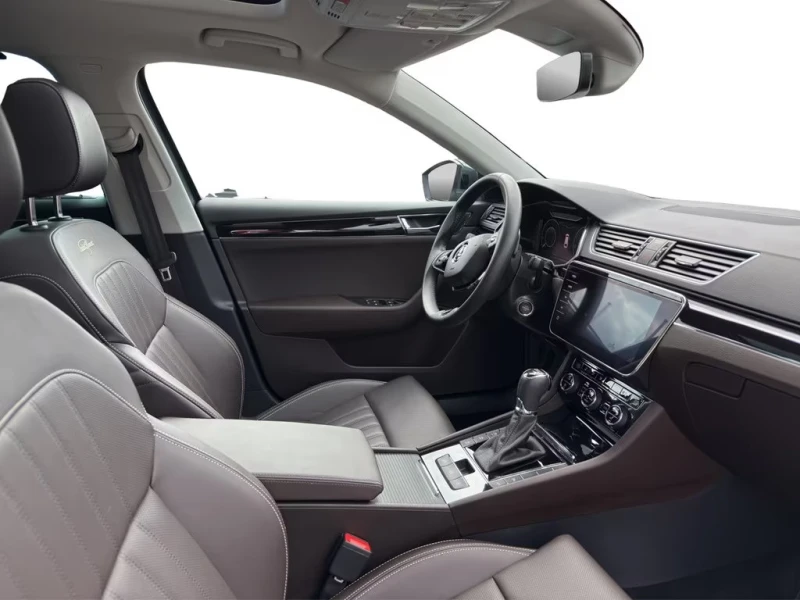 Skoda Superb 2.0TDI/190HP/L&K/DSG/PANO/MATRIX/MEMO/CANTON/434g, снимка 13 - Автомобили и джипове - 52041830