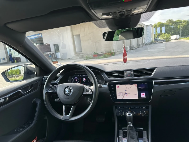 Skoda Superb 2.0 190 L&K/Ambient/Digital/Keyless, снимка 10 - Автомобили и джипове - 52407604