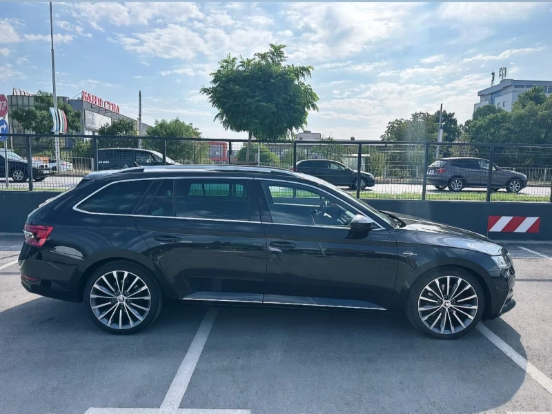 Skoda Superb 2.0 190 L&K/Ambient/Digital/Keyless, снимка 8 - Автомобили и джипове - 52407604