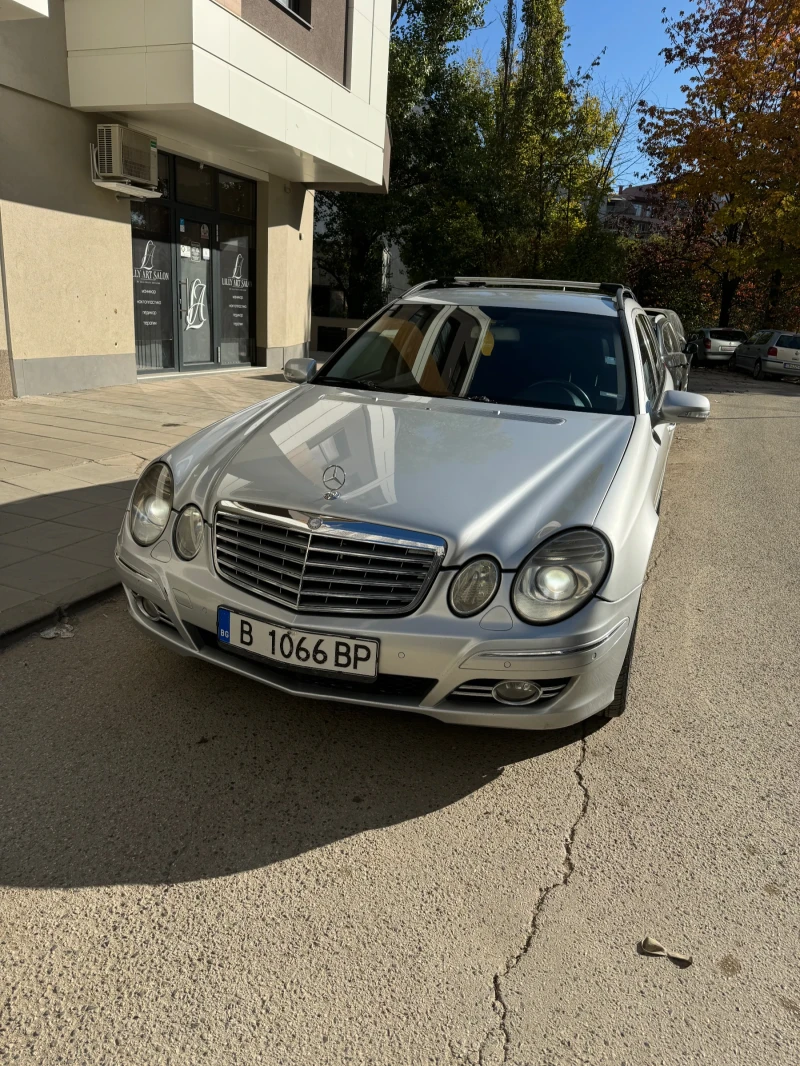 Mercedes-Benz E 500, снимка 4 - Автомобили и джипове - 53169186