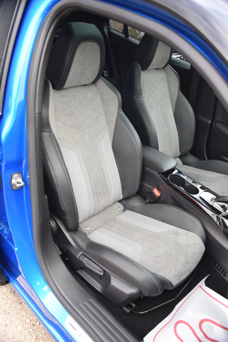 Peugeot 2008 e 2008 GT, снимка 10 - Автомобили и джипове - 53510878