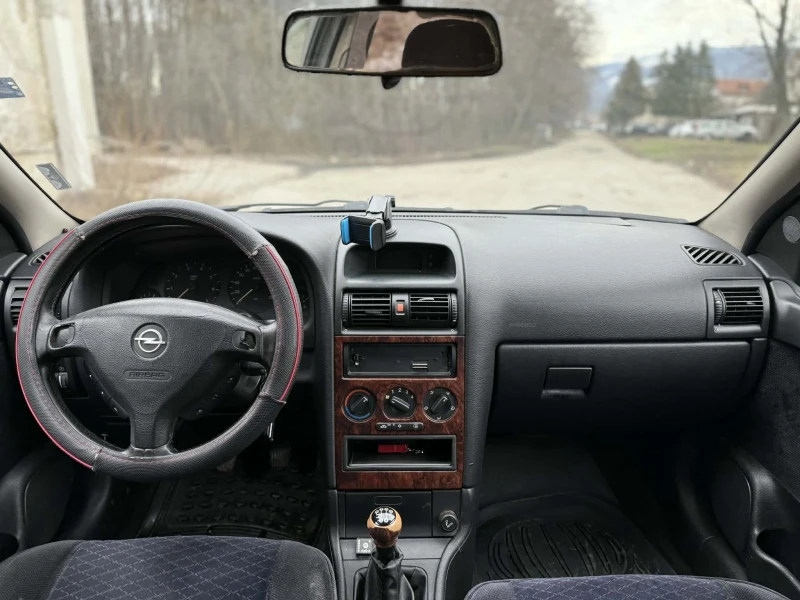 Opel Astra, снимка 7 - Автомобили и джипове - 53540939