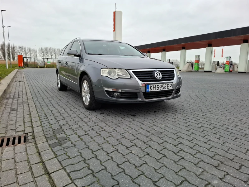 VW Passat 2.0 TDI ВМР (Climatronic), снимка 2 - Автомобили и джипове - 53576224