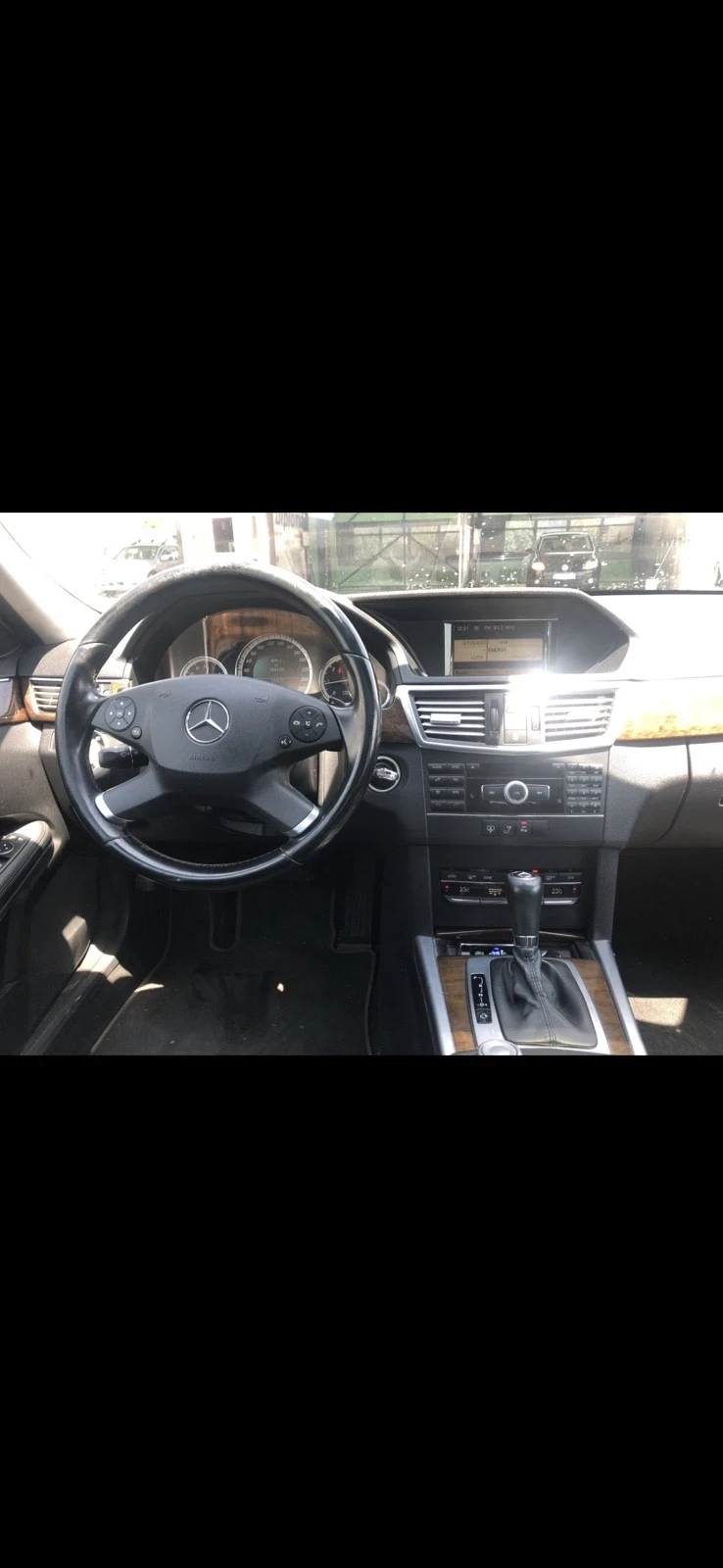 Mercedes-Benz E 220 Счупен мотор, снимка 6 - Автомобили и джипове - 54152597