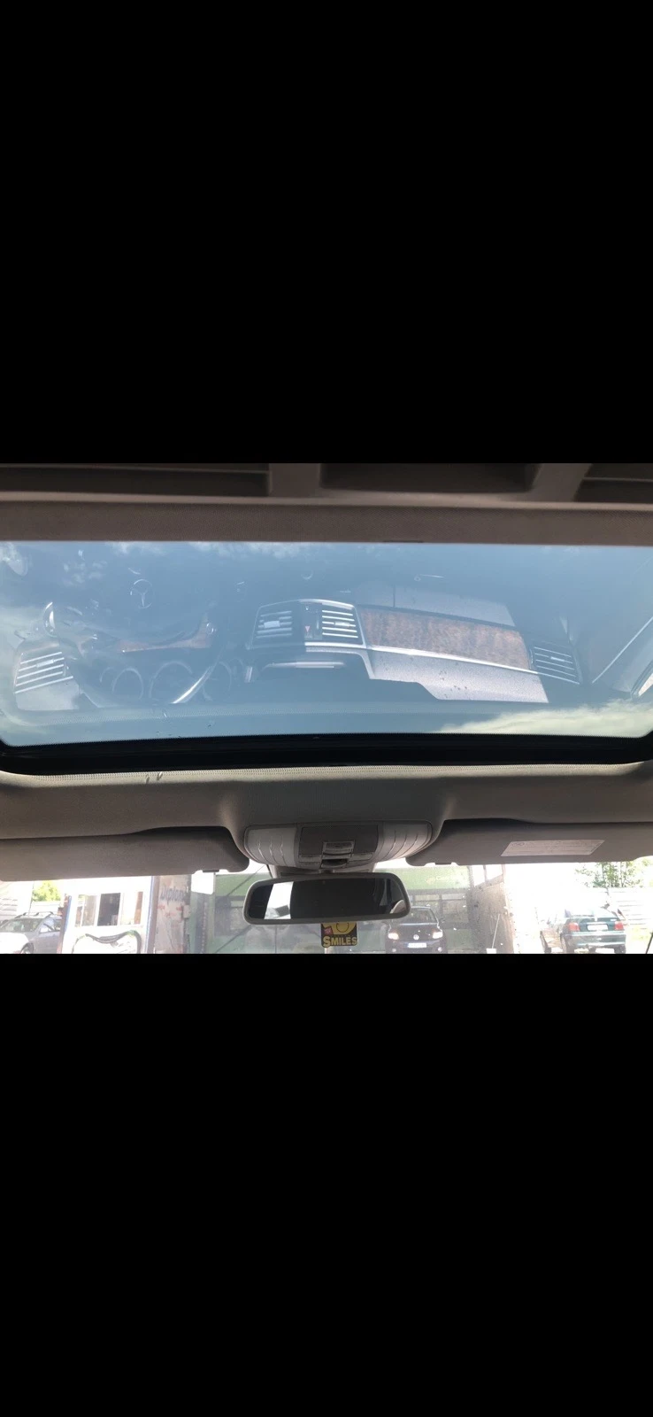 Mercedes-Benz E 220 Счупен мотор, снимка 7 - Автомобили и джипове - 54152597