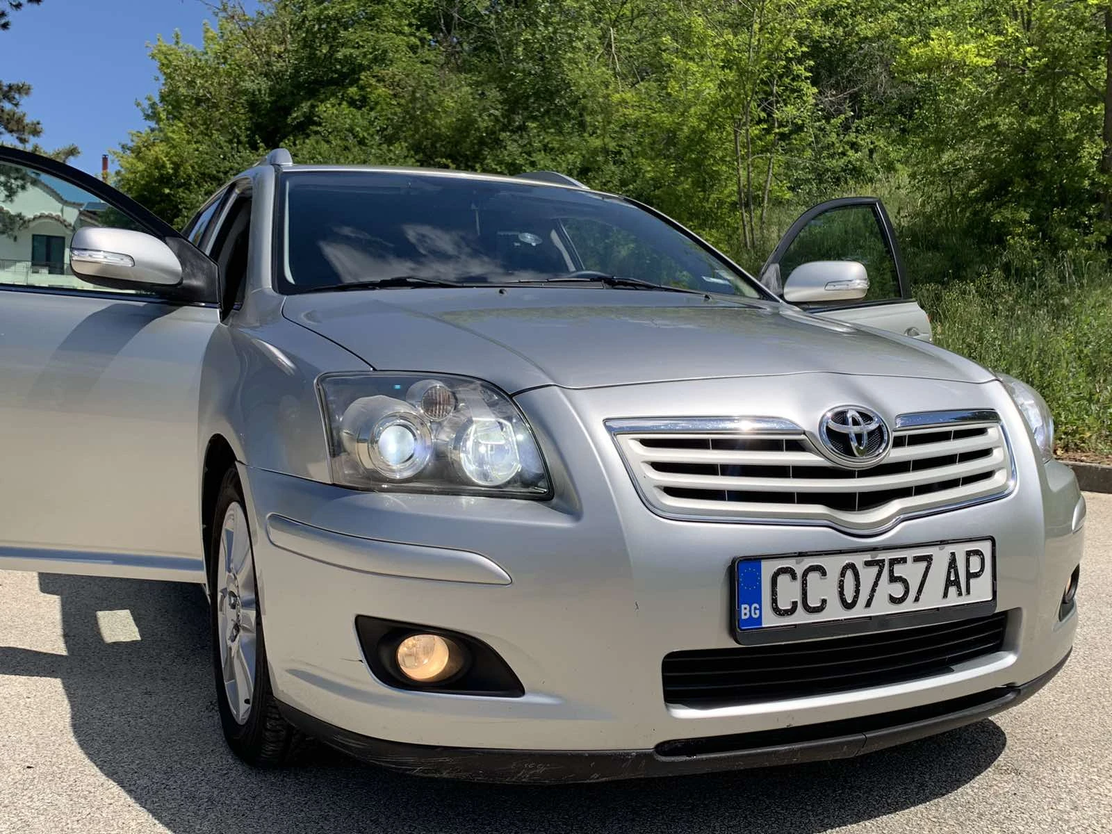 Toyota Avensis 2.2 150hp D4D FACELIFT * * КОЖЕН САЛОН* * , снимка 1