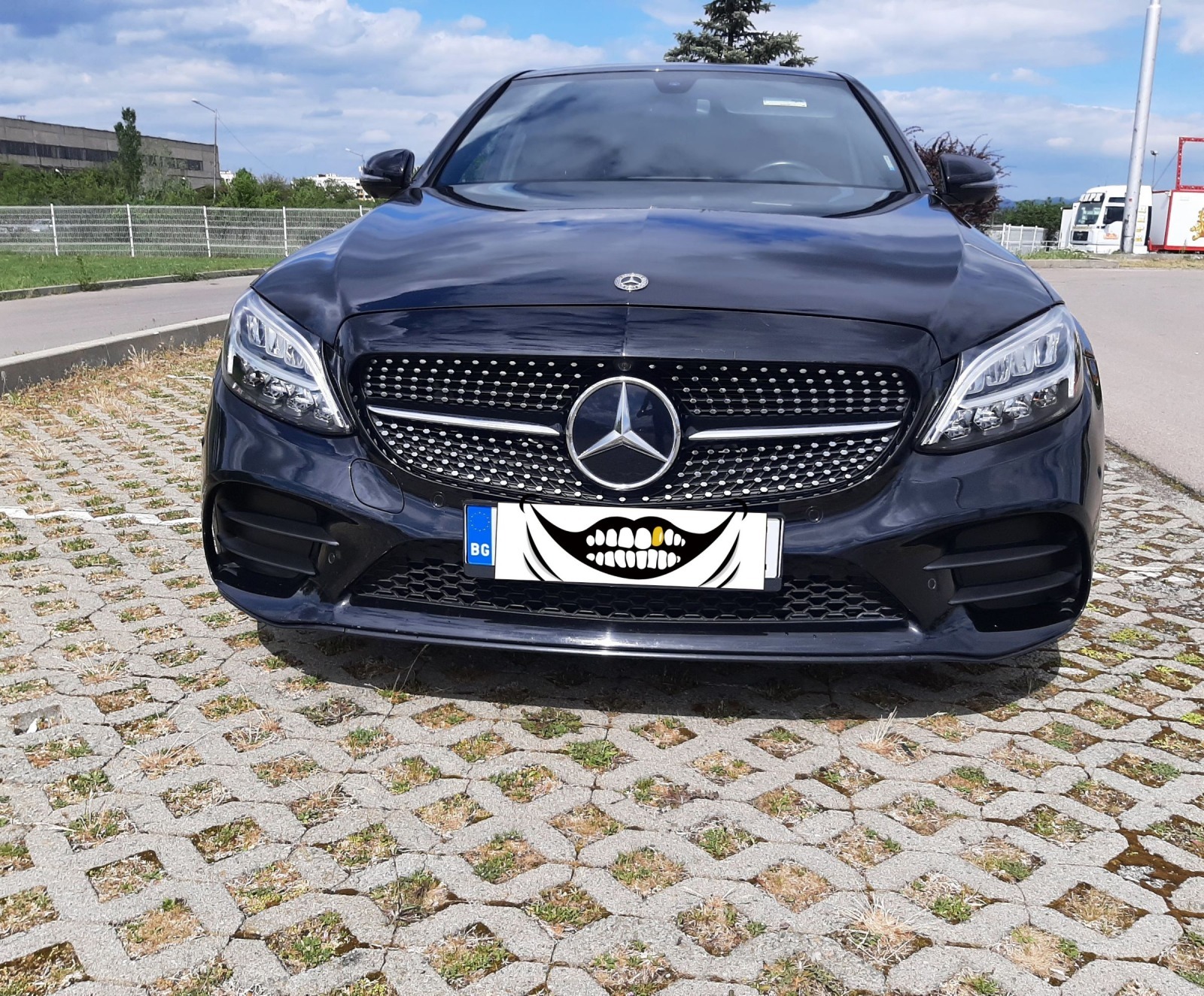 Mercedes-Benz C 300 AMG Line facelift - изображение 1