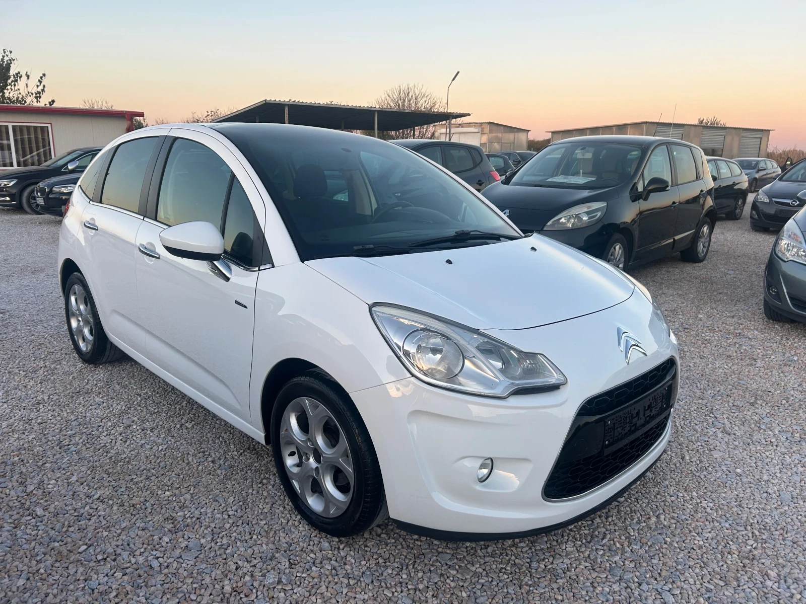 Citroen C3 1.4i* 75к.с* Газ* Exclusive*  - изображение 2