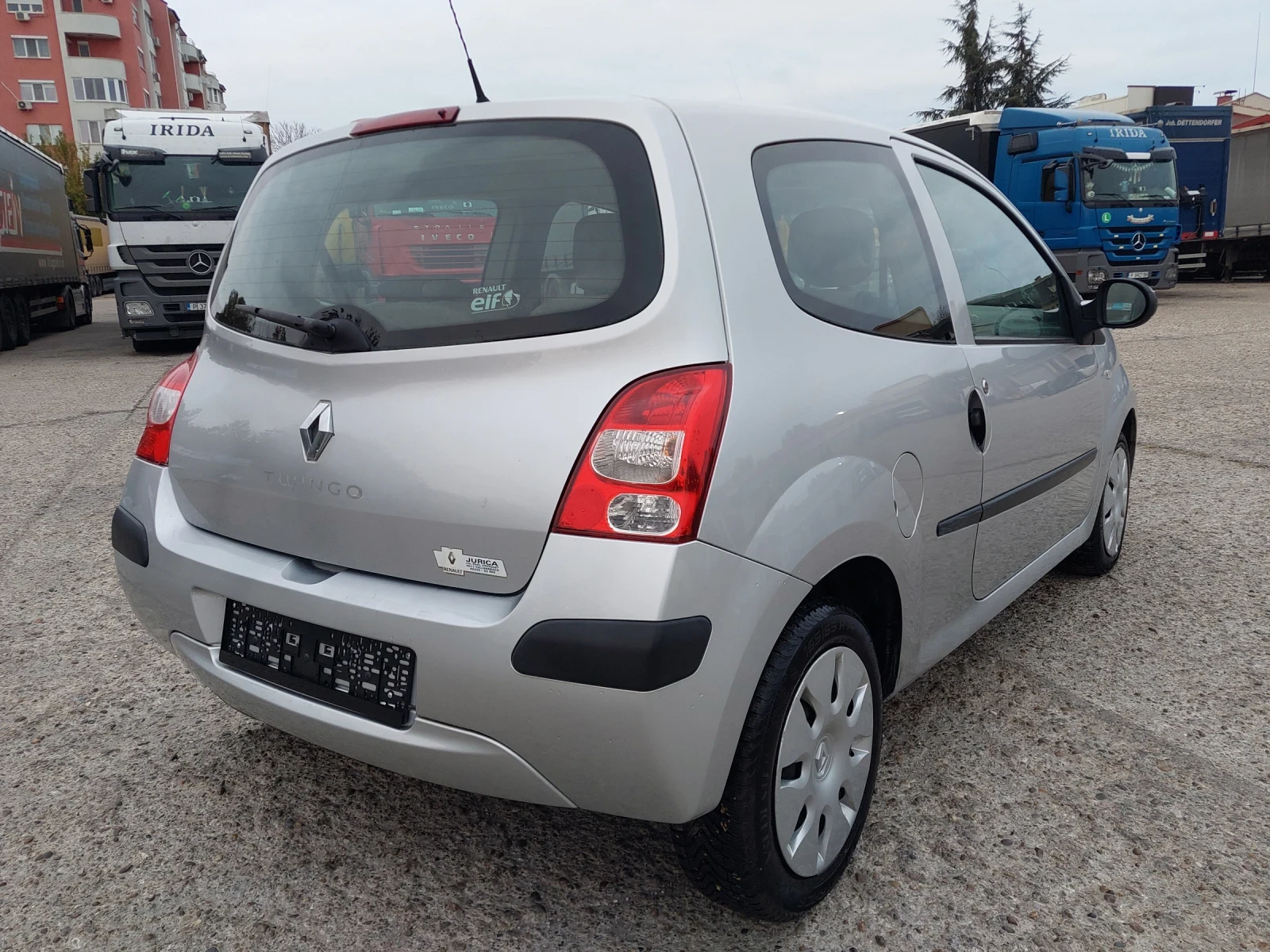 Renault Twingo 1.5dCi 64hp * КЛИМАТИК * EURO 4 *  - изображение 7