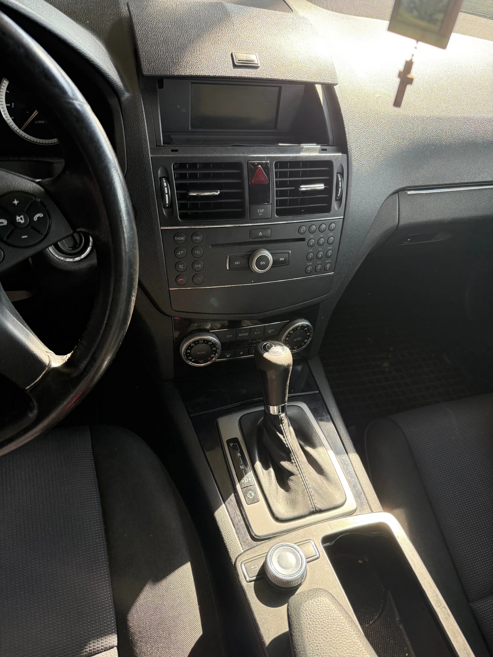 Mercedes-Benz C 220 CDI - изображение 9