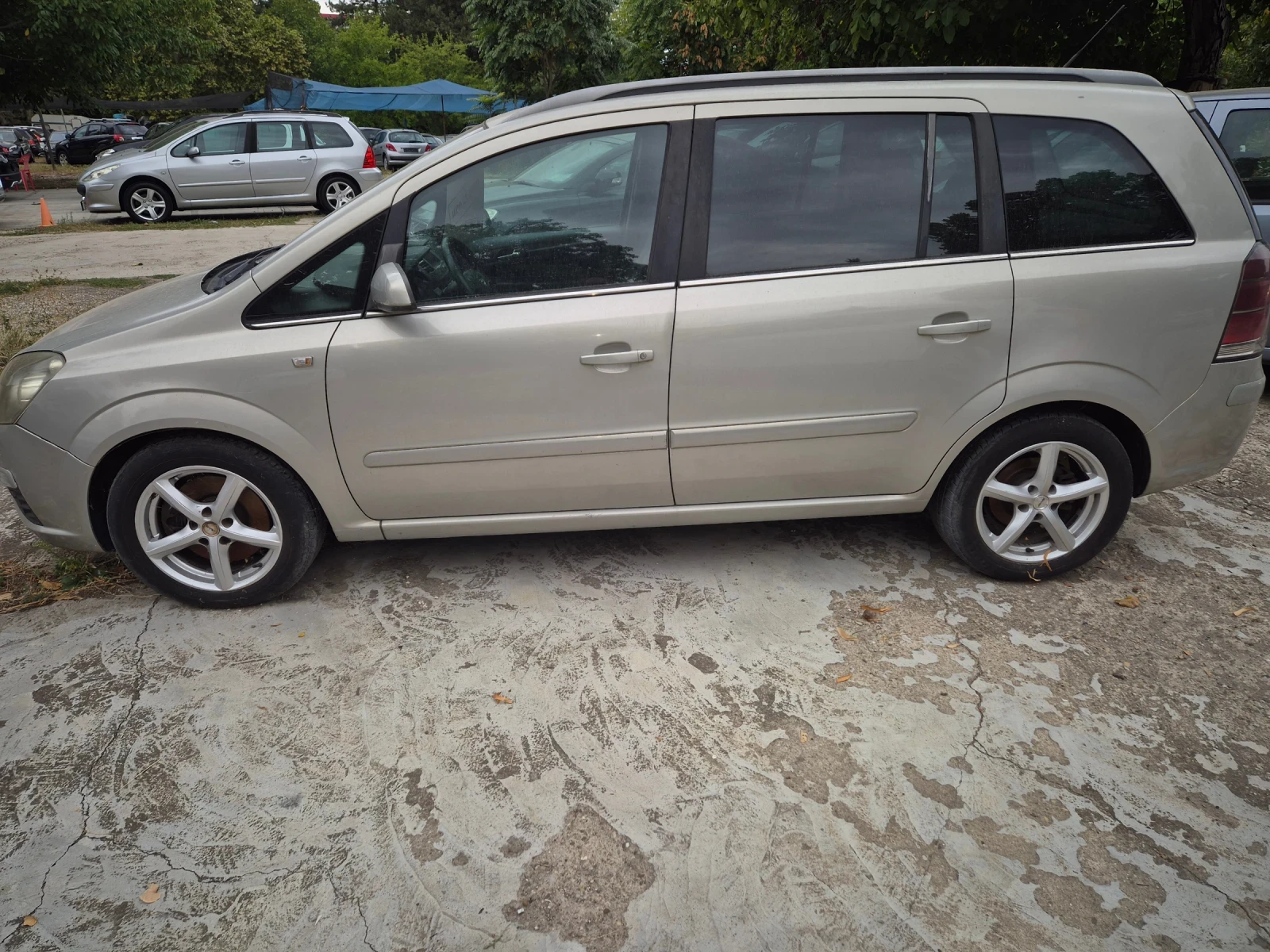 Opel Zafira 1.9 cdti 120ks - изображение 6