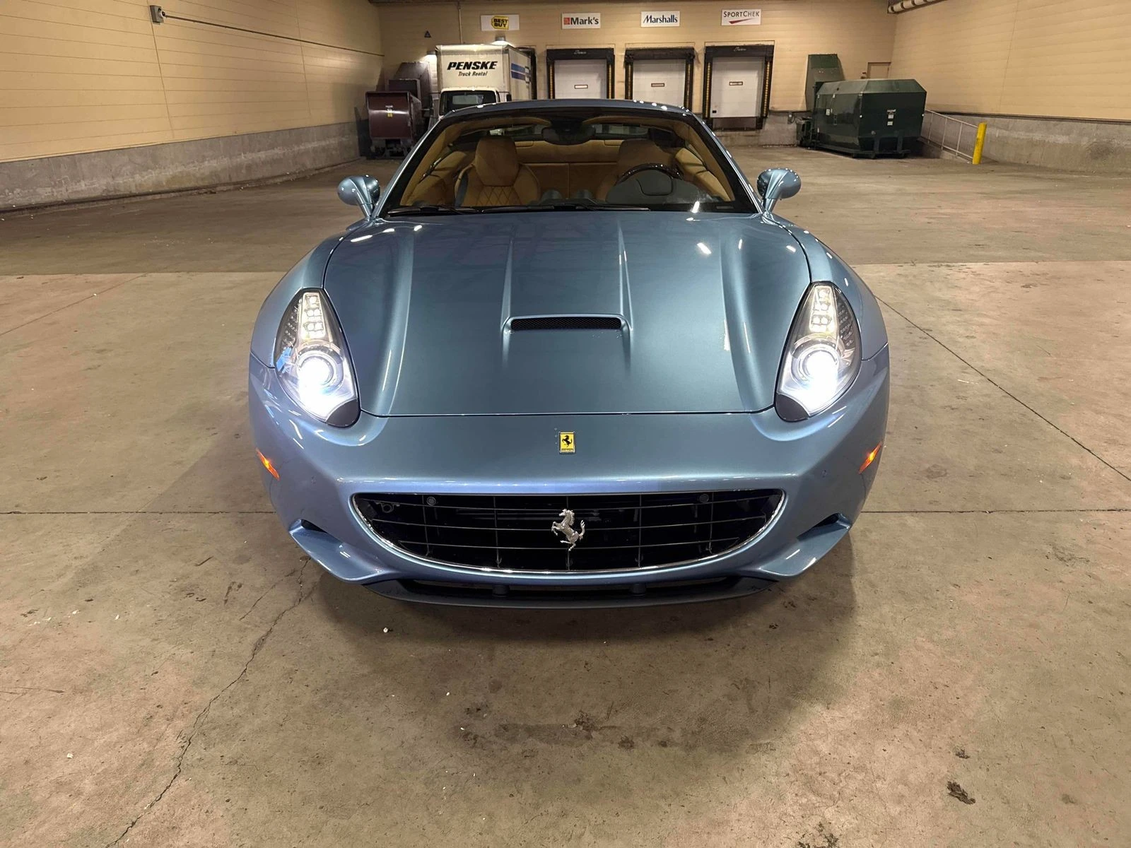 Ferrari California CARFAX АВТО КРЕДИТ  - изображение 4