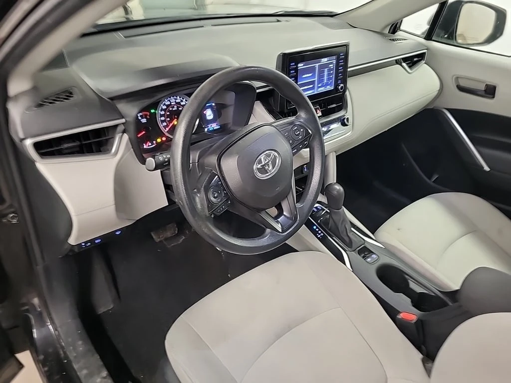 Toyota Corolla Cross L 2022 * CARFAX * БЕЗ ПЪРВОНАЧАЛНА ВНОСКА - изображение 10