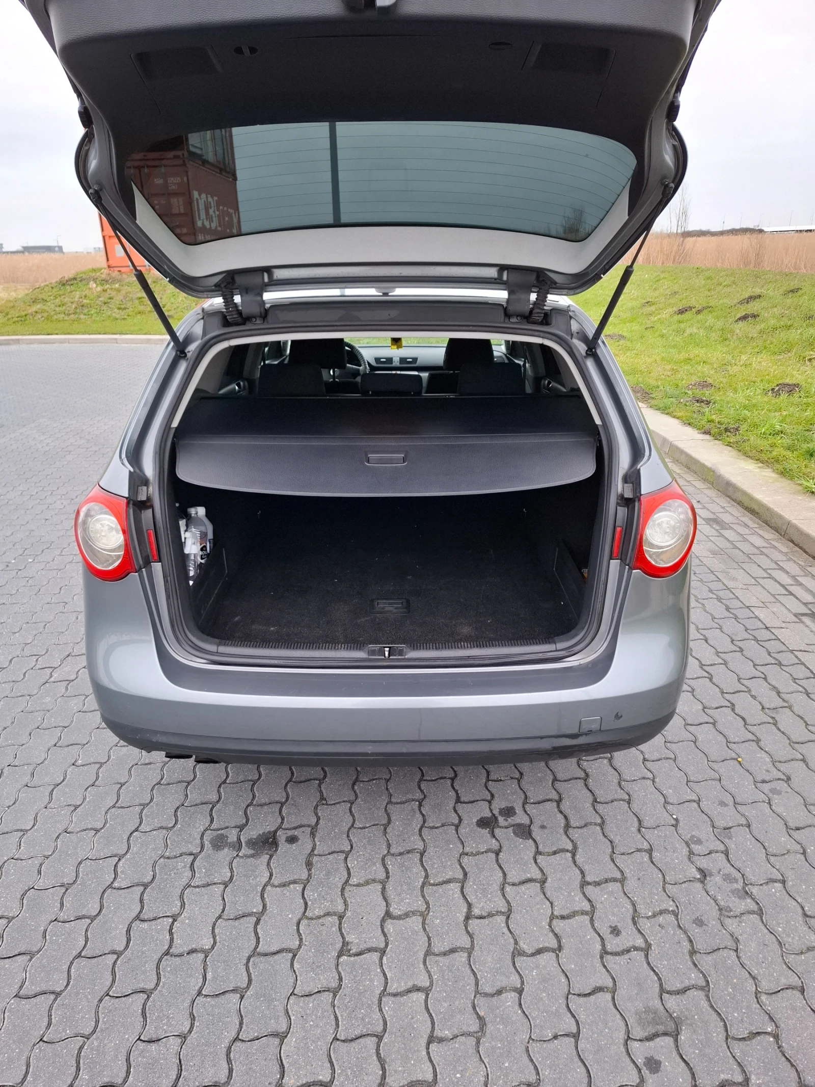 VW Passat 2.0 TDI ��� (Climatronic) | Mobile.bg � ����������� 5