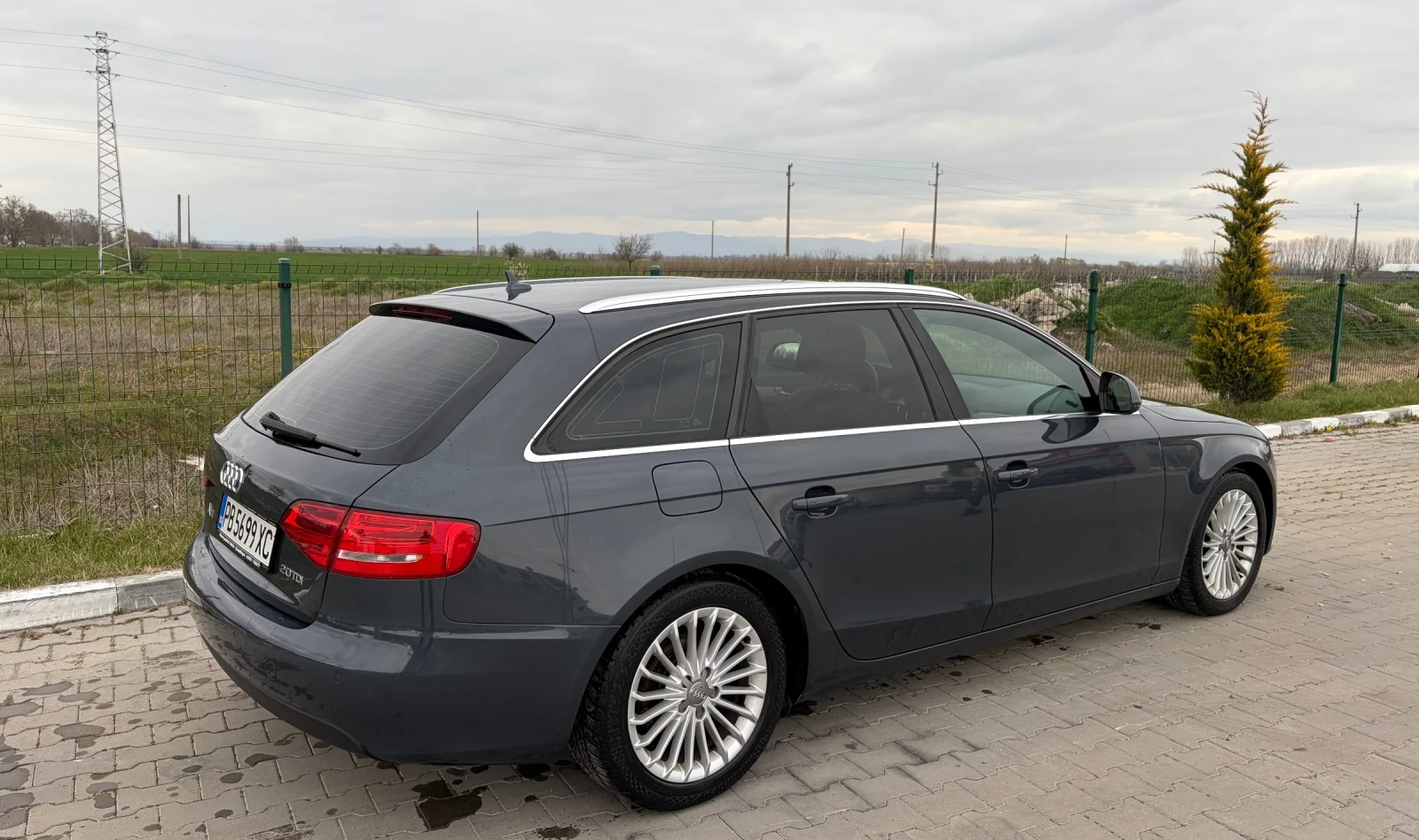 Audi A4 B8 2.0TDI 170hp LED+ BiXenon Alcantara, снимка 5 - Автомобили и джипове - 53938573