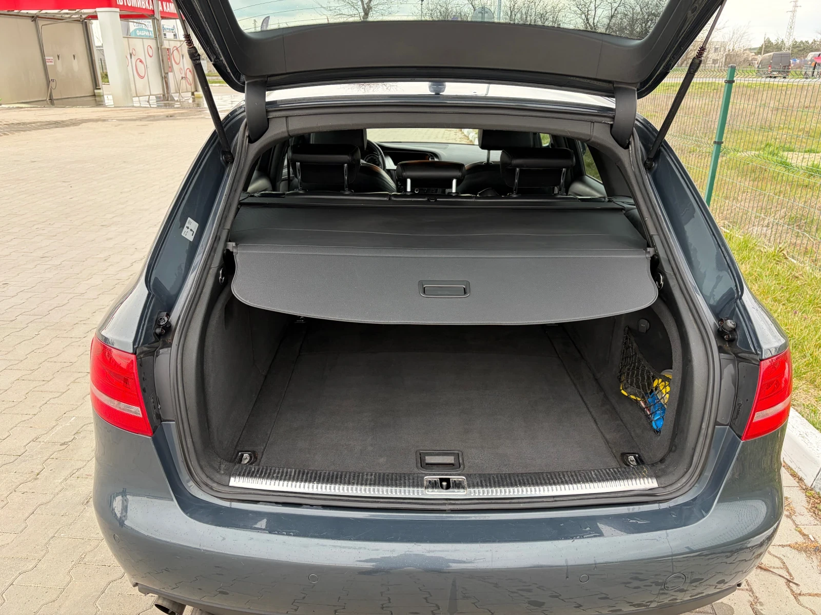 Audi A4 B8 2.0TDI 170hp LED+ BiXenon Alcantara, снимка 17 - Автомобили и джипове - 53938573