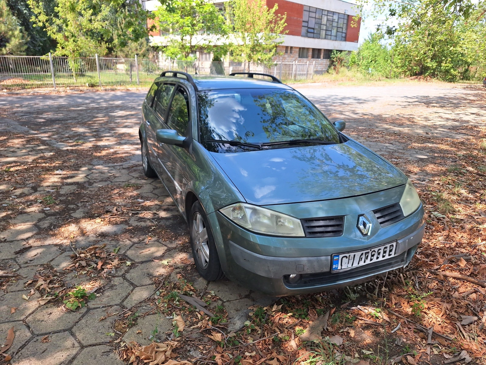 Renault Megane II 1, 9dci, снимка 2 - Автомобили и джипове - 54022132