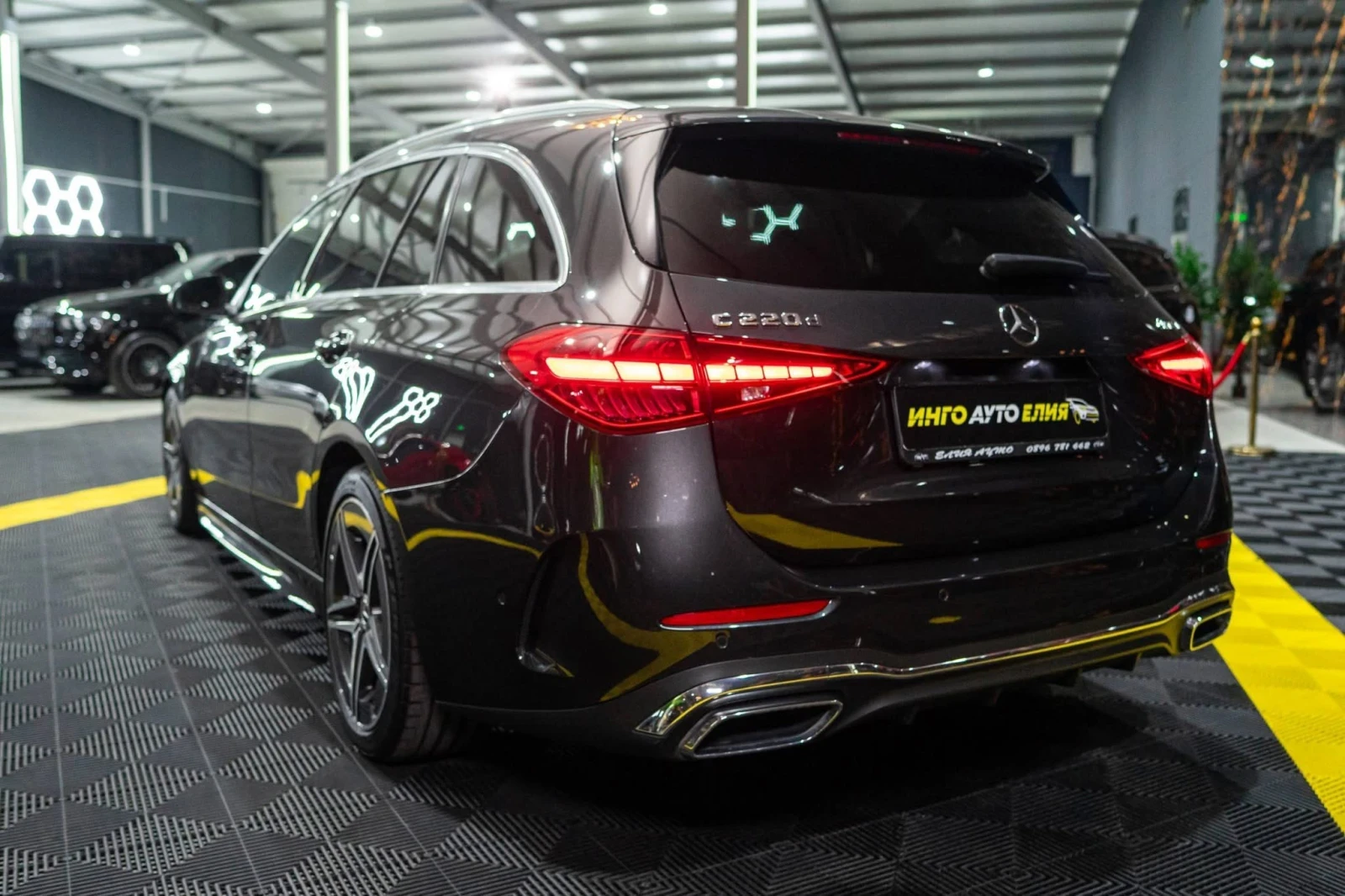 Mercedes-Benz C 220 D FULL AMG LINE LED DIGITAL 360 ЛИЗИНГ 100%, снимка 6 - Автомобили и джипове - 54029450