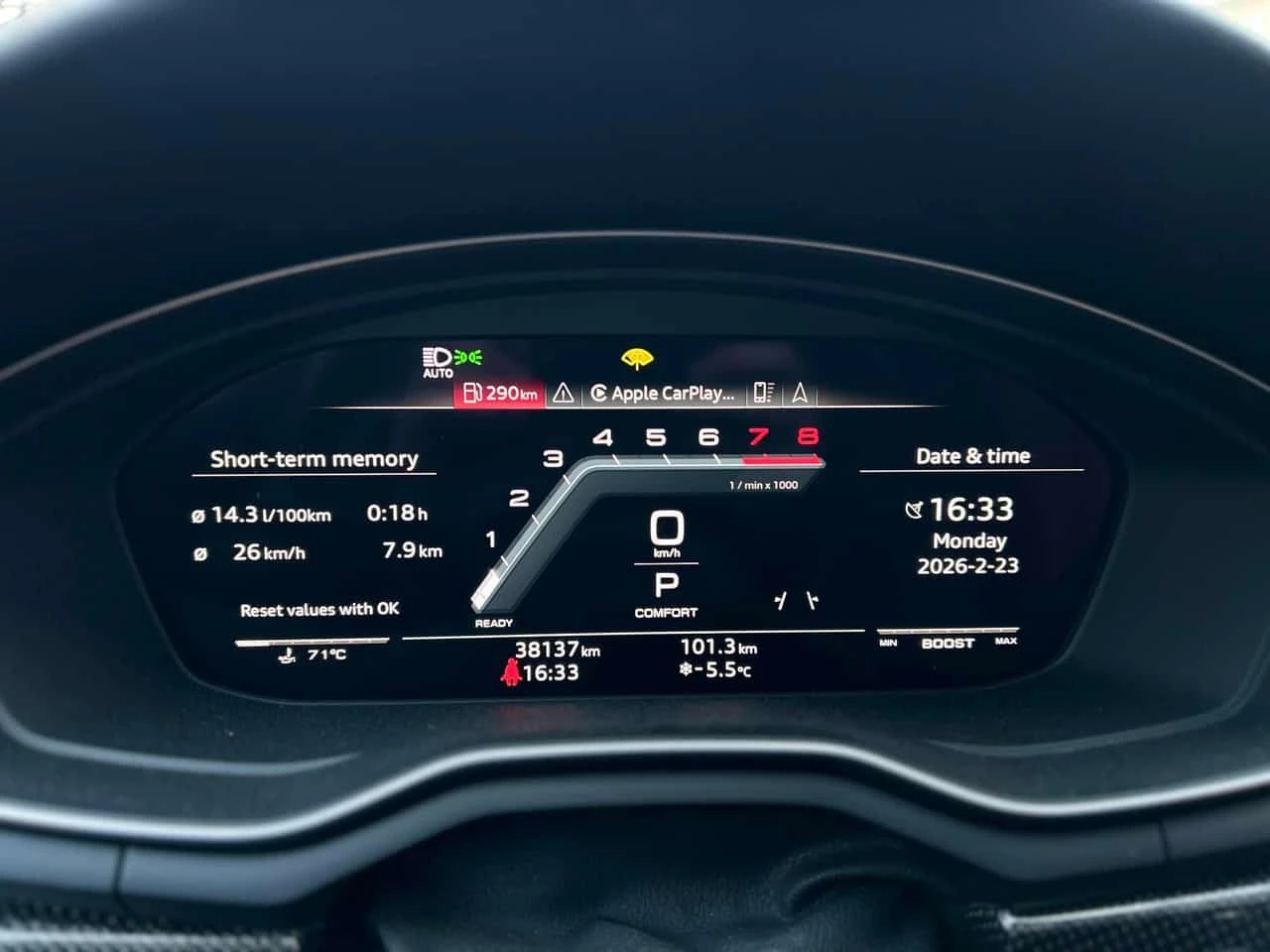 Audi S5 * Technik * 360 * BANG&OLUFSEN* CARBON* DIS, снимка 8 - Автомобили и джипове - 54184658