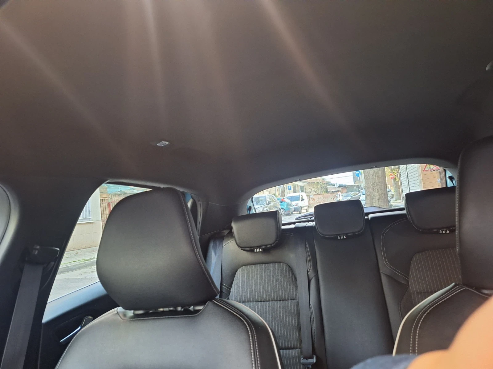 Renault Clio, снимка 13 - Автомобили и джипове - 54365124