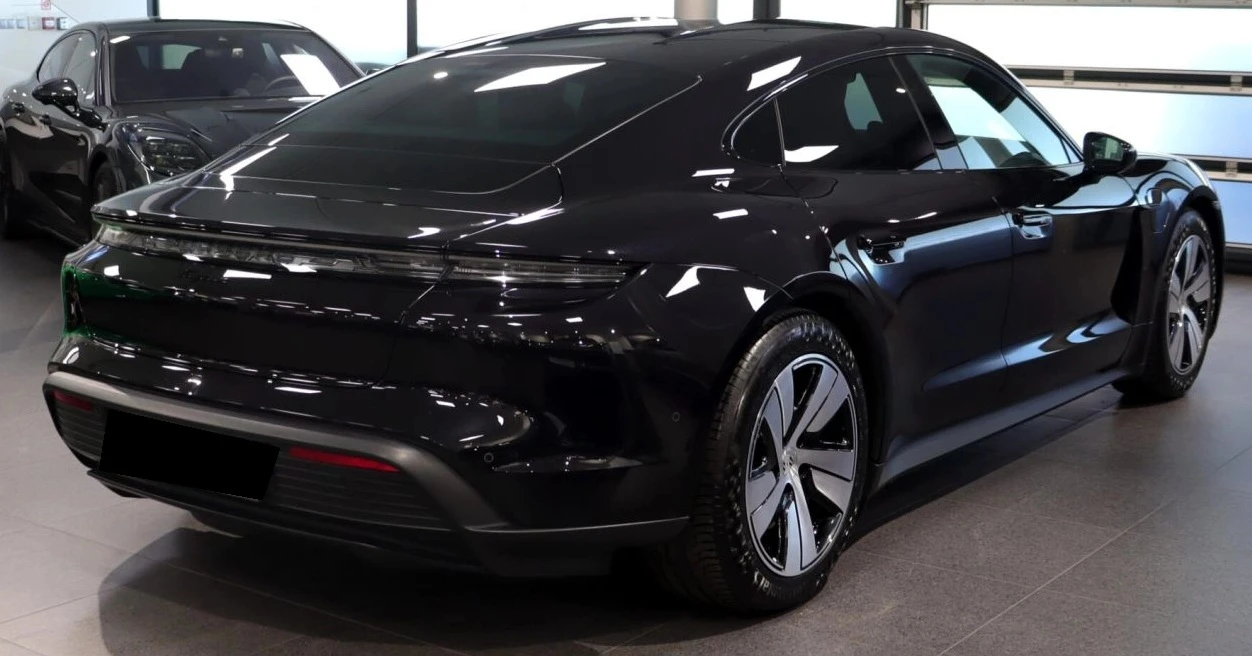 Porsche Taycan 105 kWh, снимка 4 - Автомобили и джипове - 54370801