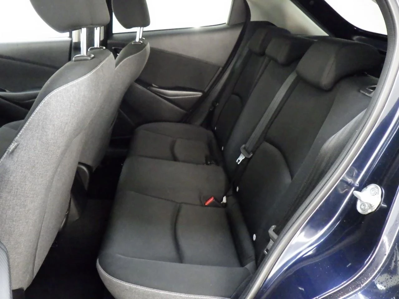 Mazda 2  SKYACTIV-G, снимка 10 - Автомобили и джипове - 54552347