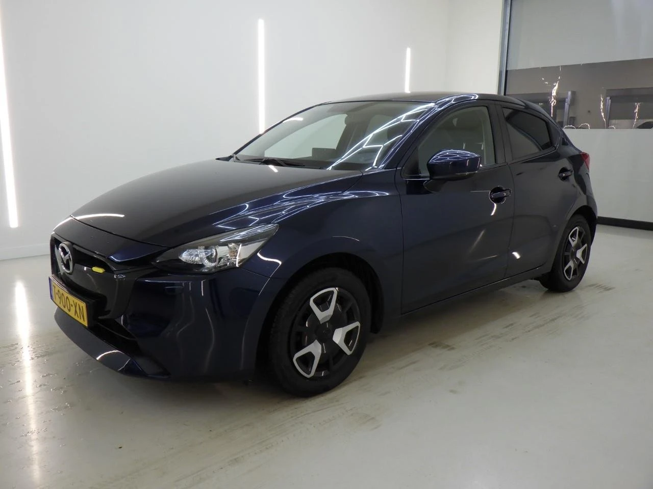 Mazda 2  SKYACTIV-G, снимка 2 - Автомобили и джипове - 54552347