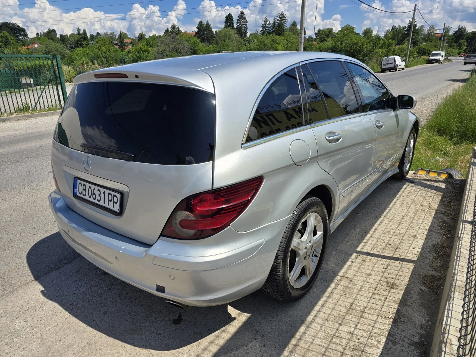 Mercedes-Benz R 350 4-Matic/SPORT/ГАЗОВ ИНЖЕКЦИОН/EURO MODEL, снимка 4 - Автомобили и джипове - 54835307