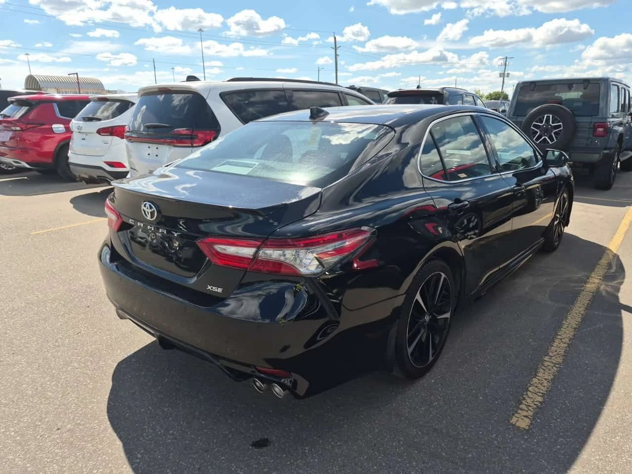 Toyota Camry * XSE * АВТОКРЕДИТ БЕЗ ПЪРВОНАЧАЛНА ВНОСКА* , снимка 3 - Автомобили и джипове - 55070159