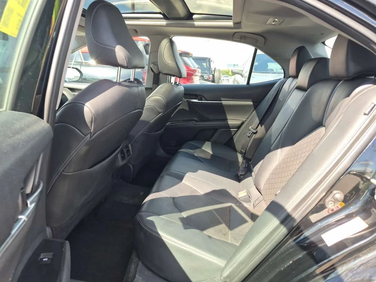 Toyota Camry * XSE * АВТОКРЕДИТ БЕЗ ПЪРВОНАЧАЛНА ВНОСКА* , снимка 11 - Автомобили и джипове - 55070159