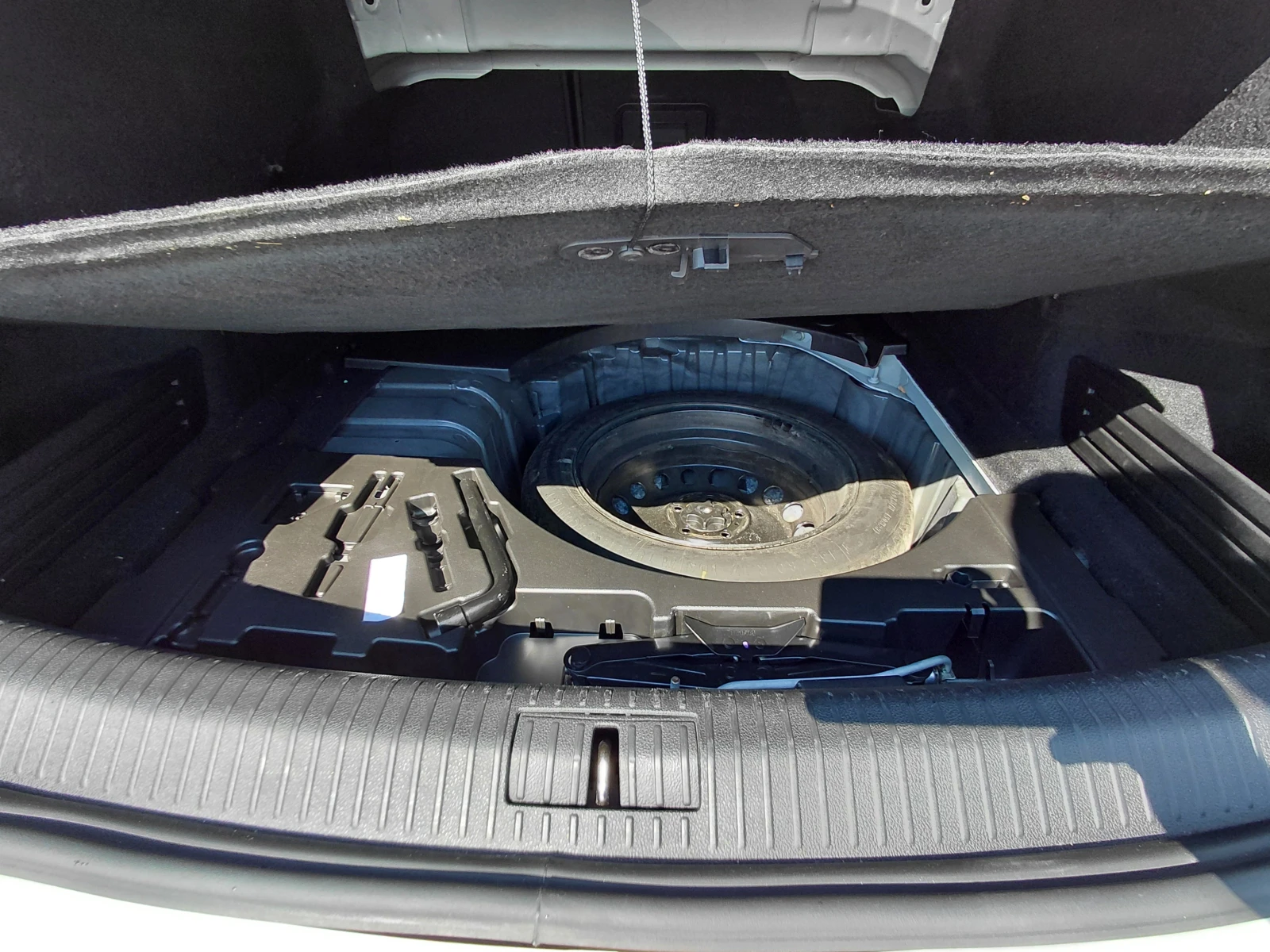 Renault Talisman 1.3TCe/160к.с/Initiale Paris/4CONTROL, снимка 17 - Автомобили и джипове - 55228368