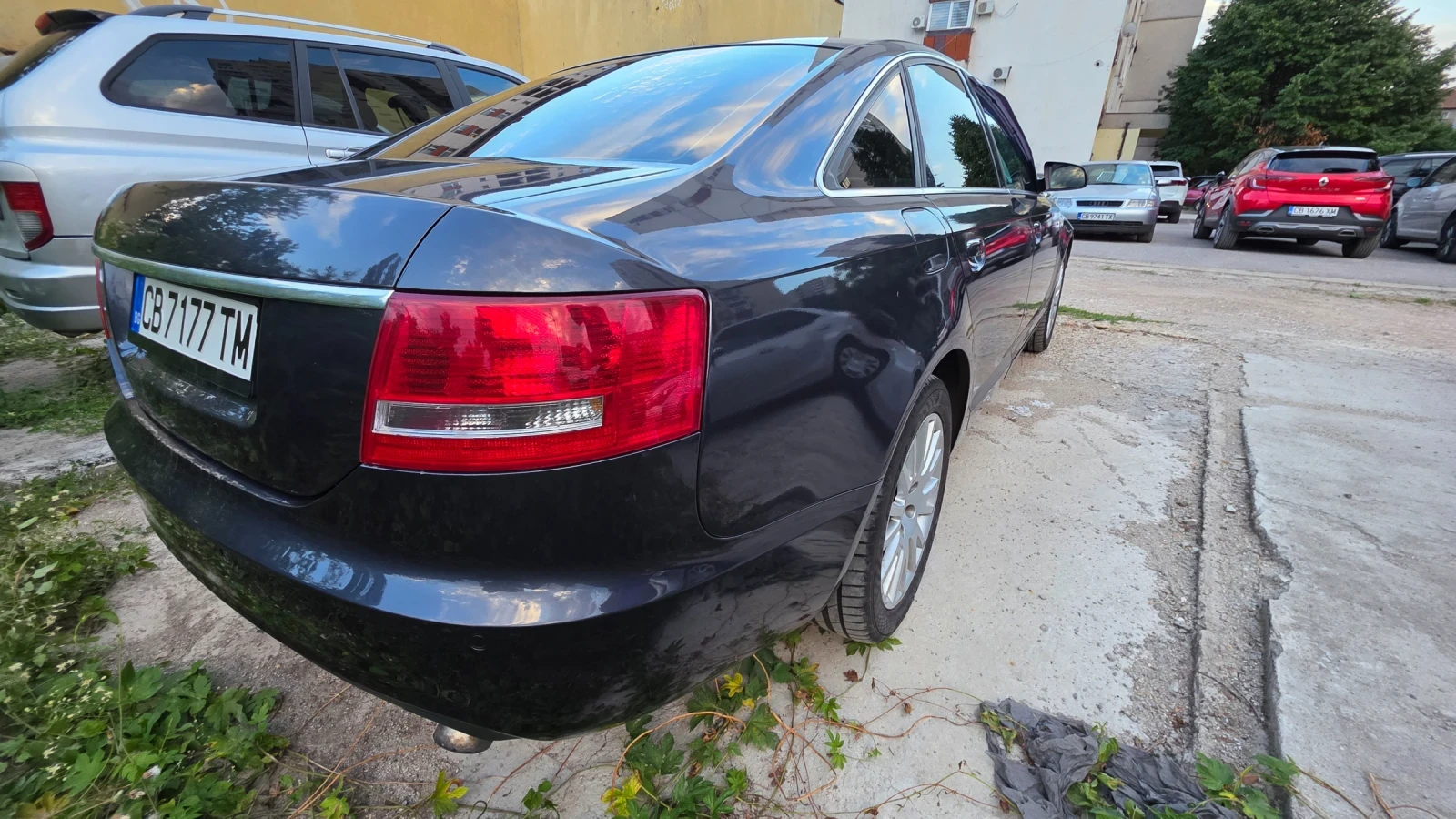 Audi A6 2.0 Tdi 140 кс климатроник , снимка 10 - Автомобили и джипове - 55493963