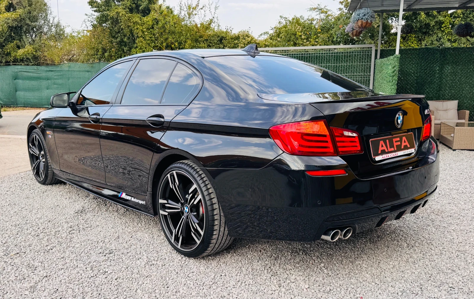 BMW 530 d/M5/PERFORMANCE/ВАКУУМ+ HUD+ СПОРТ/БЕЗ АНАЛОГ///, снимка 6 - Автомобили и джипове - 55829099