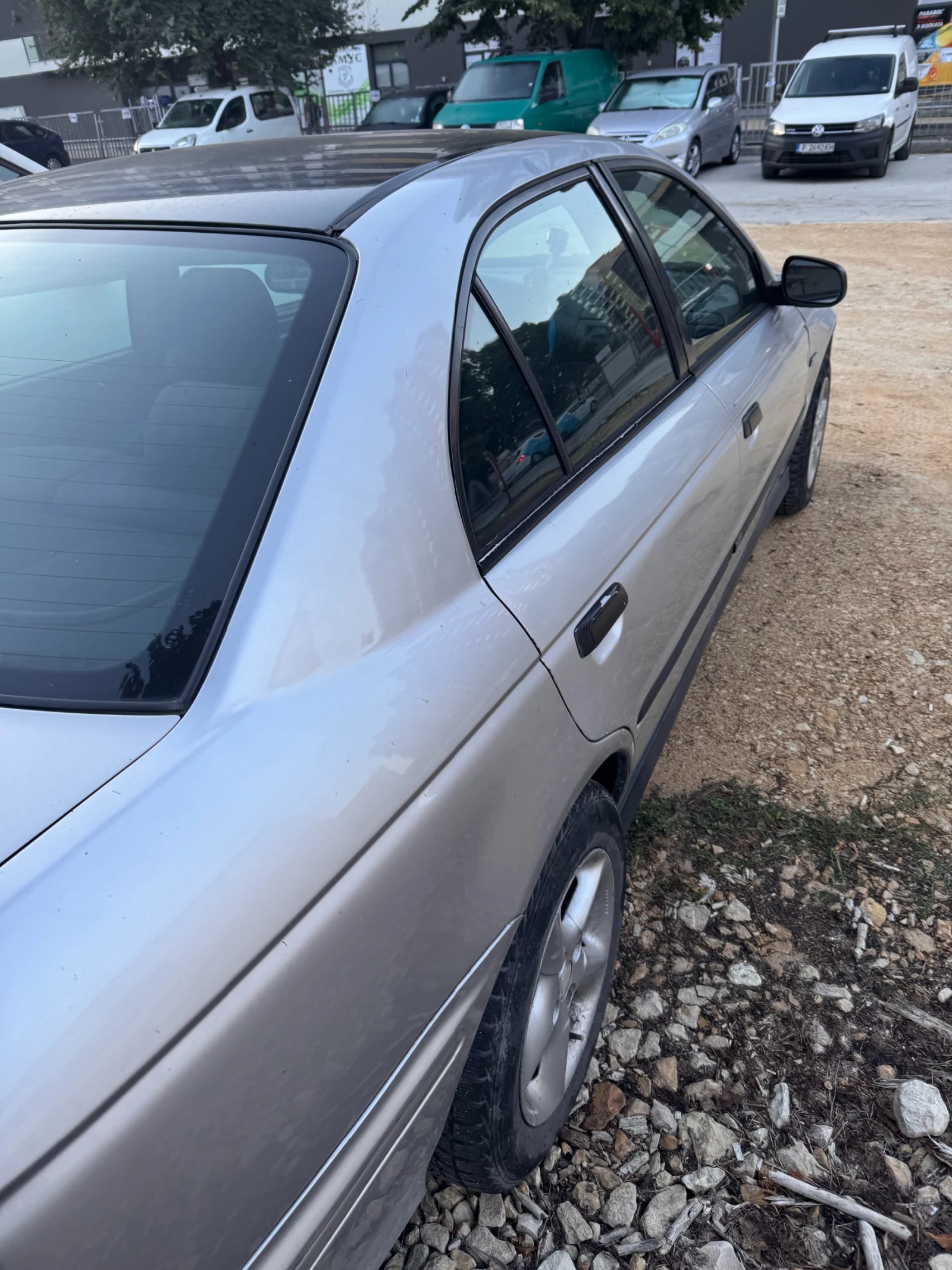 Honda Accord 1.6, снимка 5 - Автомобили и джипове - 56145293