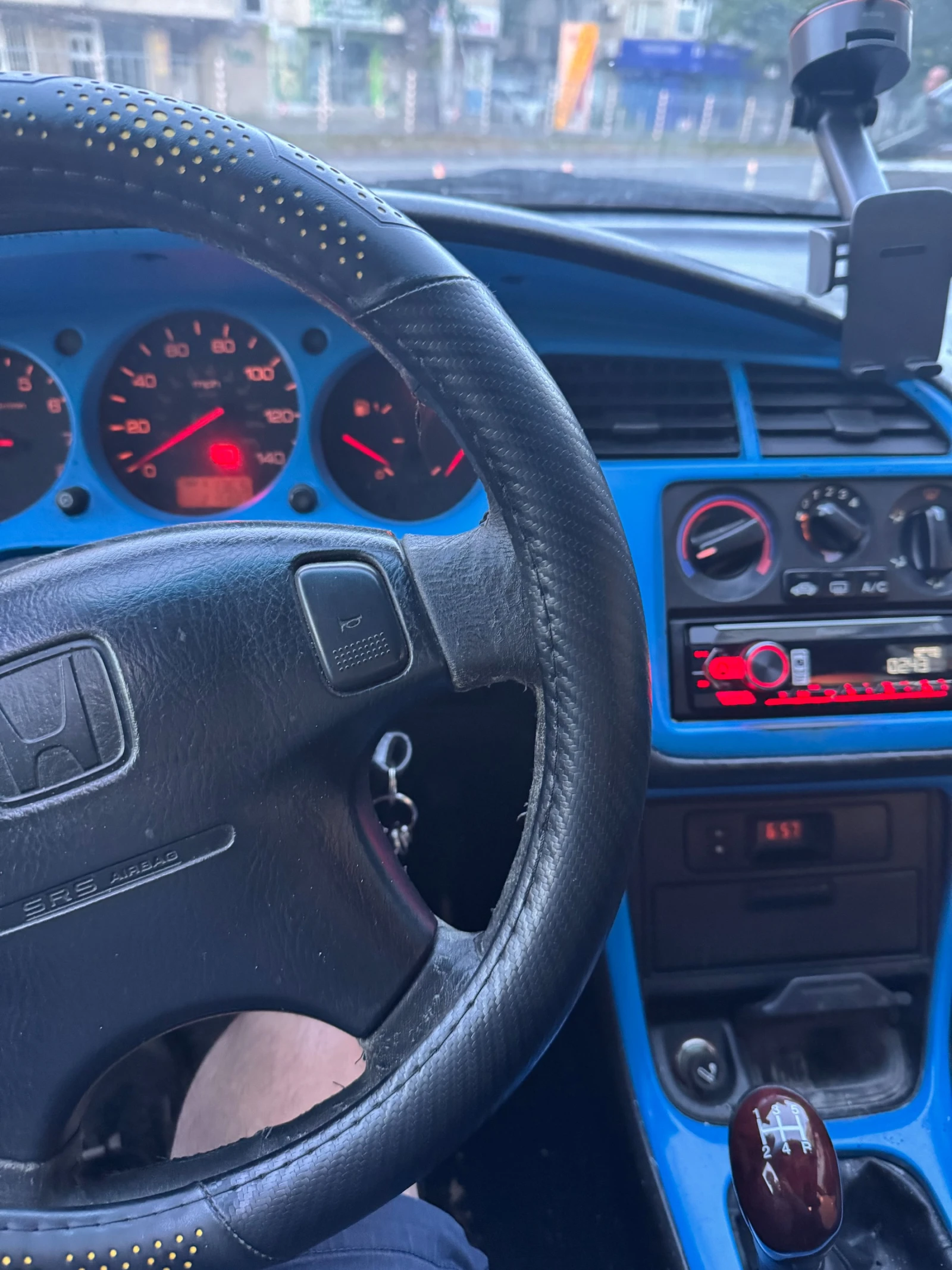 Honda Accord 1.6, снимка 2 - Автомобили и джипове - 56145293
