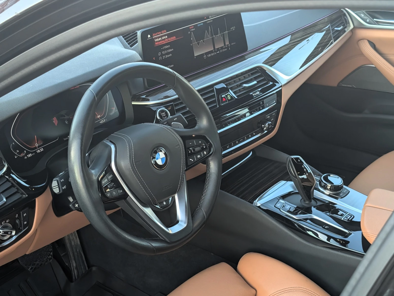 BMW 530 XDrive, снимка 6 - Автомобили и джипове - 56466167